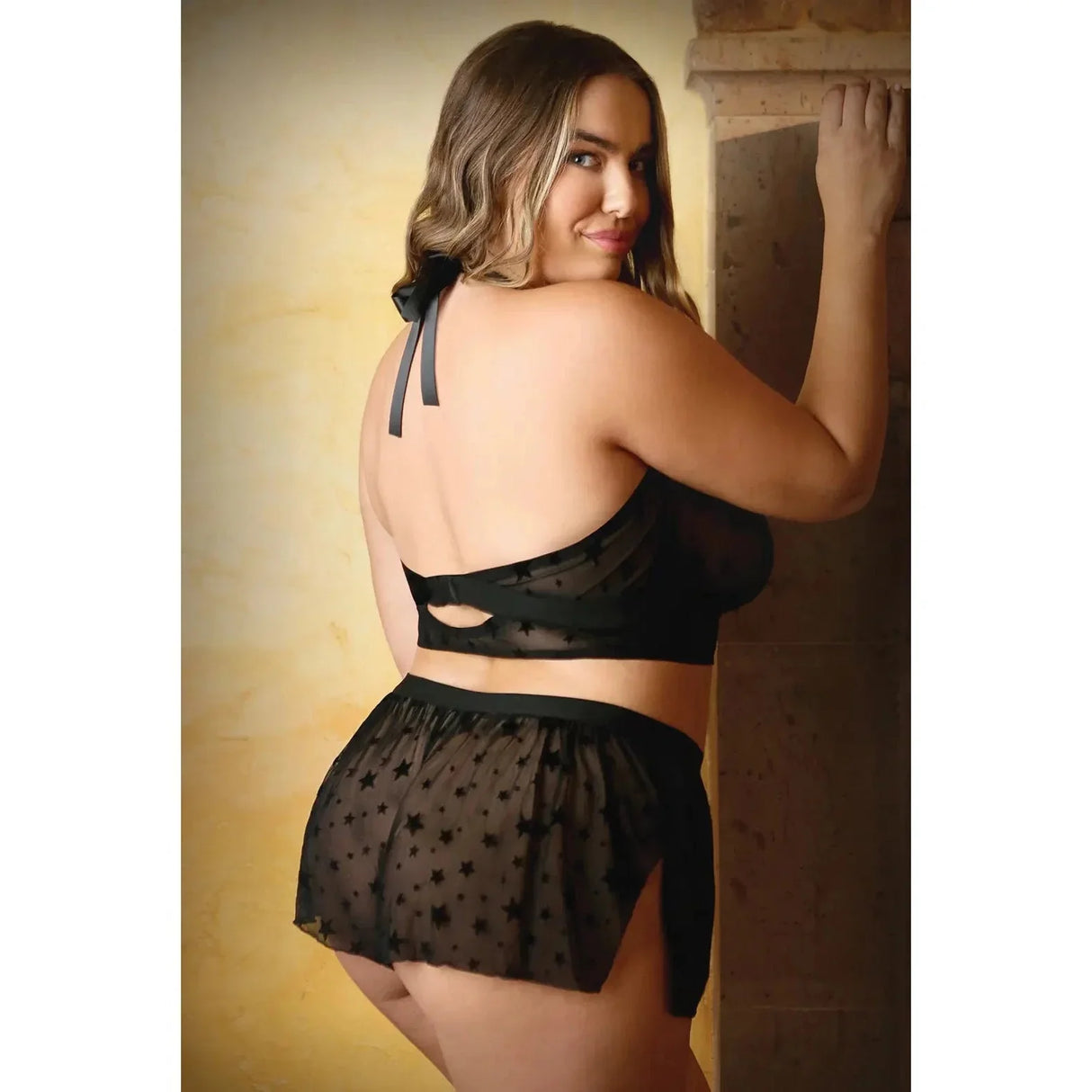 Curve Nova Star Halter Top & Shorts